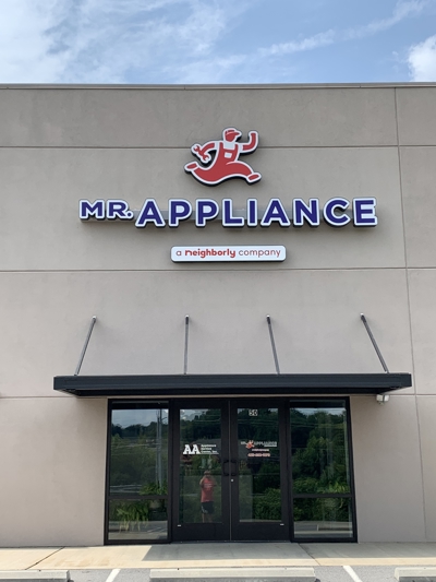 Mr. Appliance Building Signage Photo