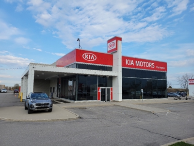 Clarington Kia Exterior Signage Photo