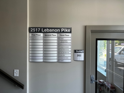 Lebanon Pike Building Wayfinding Signs Photo