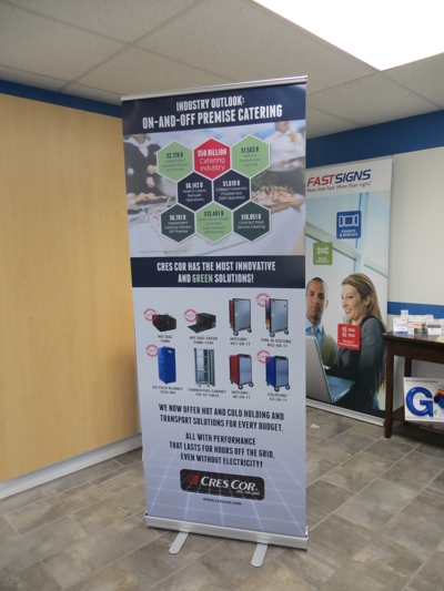 Custom Signs & Banners Photo