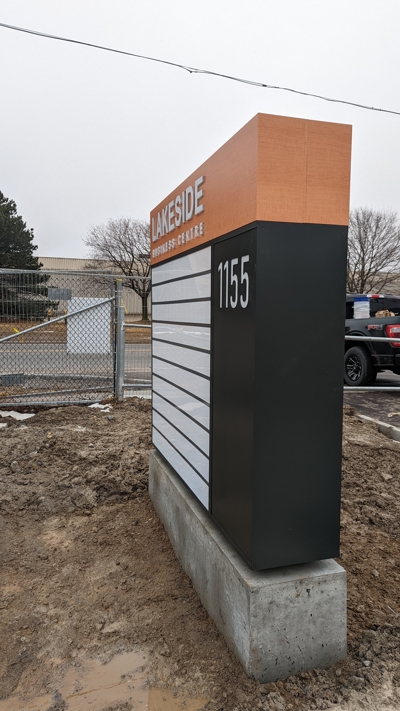 Lakeside Business Centre Monument Sign Photo