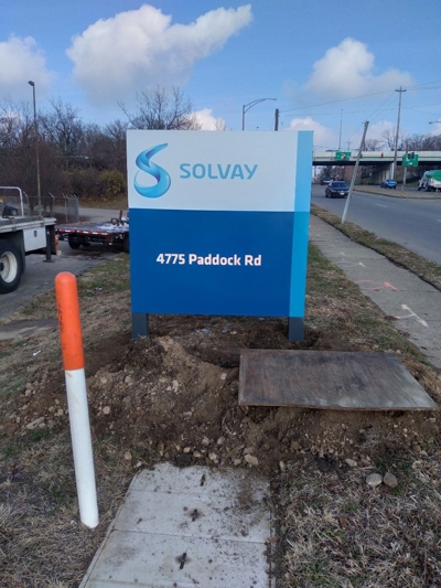 Solvay aluminum post & panel sign Photo