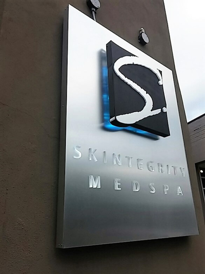 Custom Illuminated Building Sign Photo