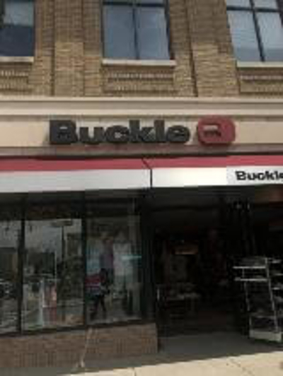 Buckle signage Photo