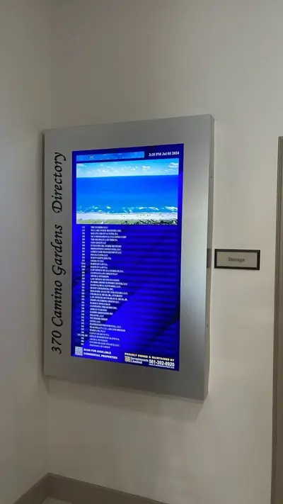 Digital Screens Photo