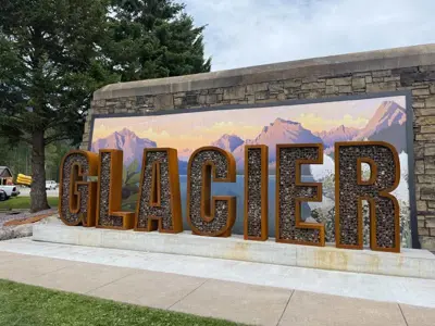 Exterior Signage Photo