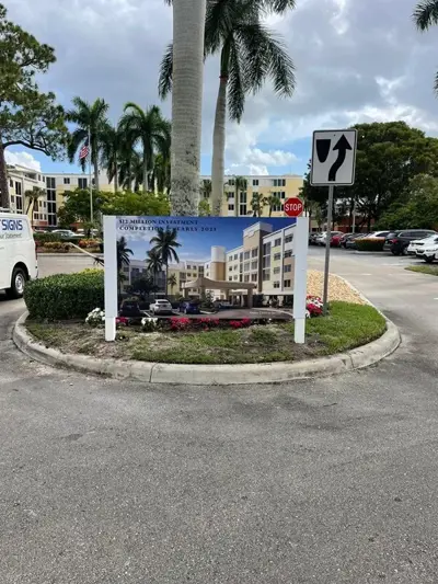 Exterior Signs on Posts Photo
