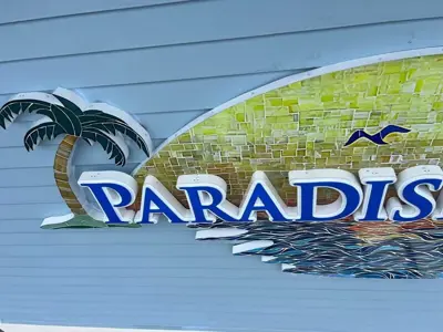 Paradise Bank Photo