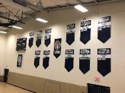Custom team banners Photo