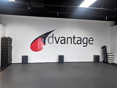 Advantage custom wall signage Photo