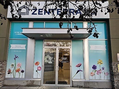 Custom floral window graphics Photo