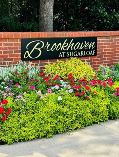 Exterior Sign Photo