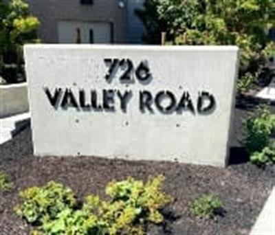 726 valley road monument signage Photo