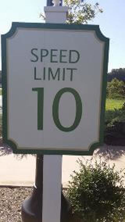 Speed limit signage Photo