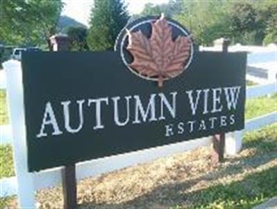 Autumn view estate signage Photo