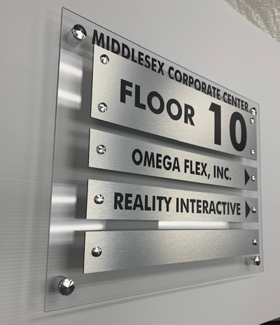 Wayfinding signs Photo