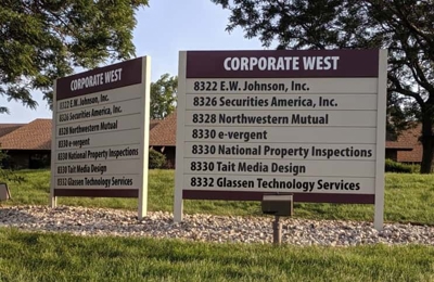 Wayfinding Signs Photo