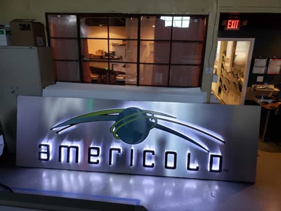 Americolo Sign Photo