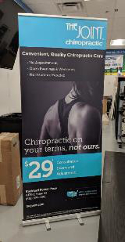 The joint retractable banner Photo