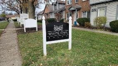 White Owl salon custom signage Photo