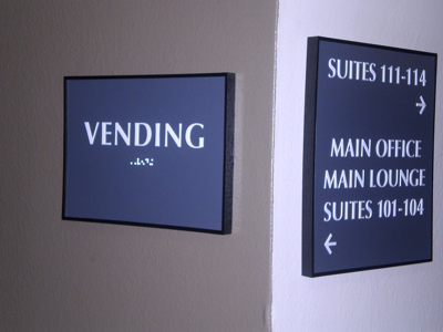 Wayfinding signs Photo