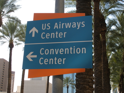 Wayfinding signs Photo
