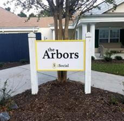 Exterior Signage Photo