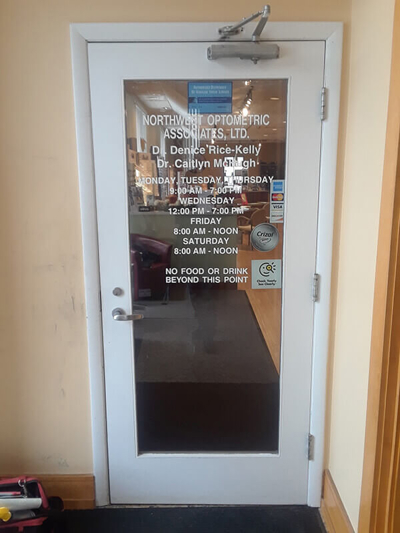 Northwest optometric association letterings on the door Photo