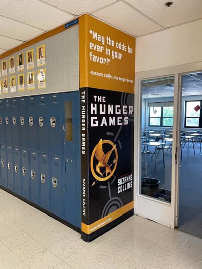 Custom book graphics on the wall Photo