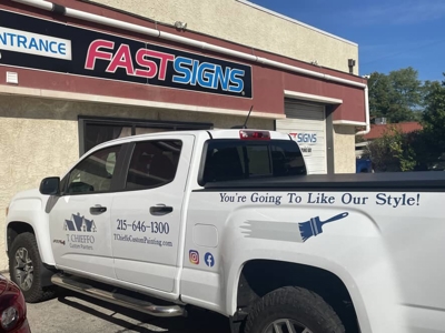 Vehicle lettering Photo