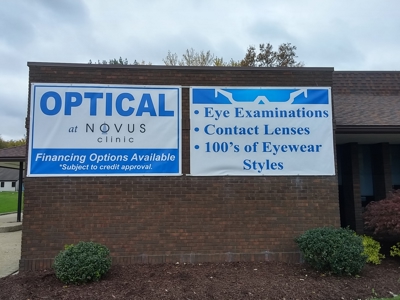 Custom Signs & Banners Photo