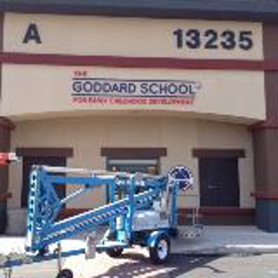 The Goddard school dimensional sign Photo