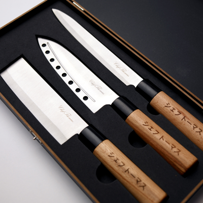 Engraved knives Photo