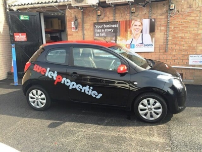 Vehicle graphics Photo