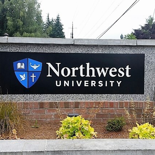 Dimensional monument sign