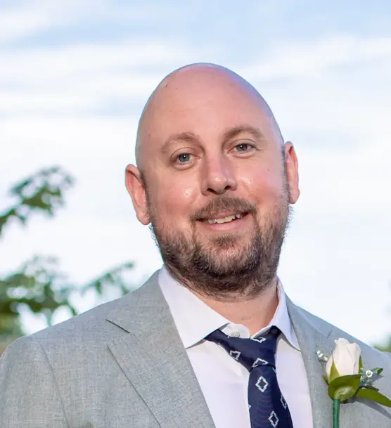 Justin  W. Photo
