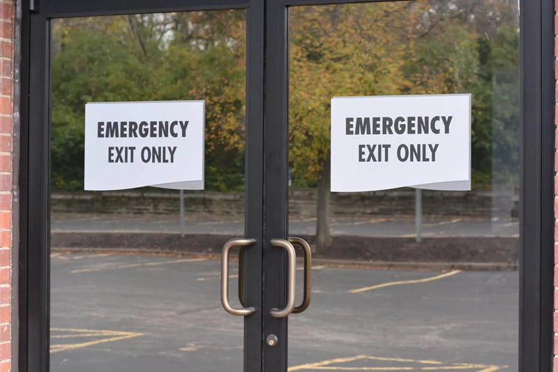 Restroom, Safety & ADA Signage: Tactile room identifiers, clear exit notices, and accessible path signage to ensure every guest navigates comfortably.