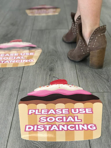 floor signs