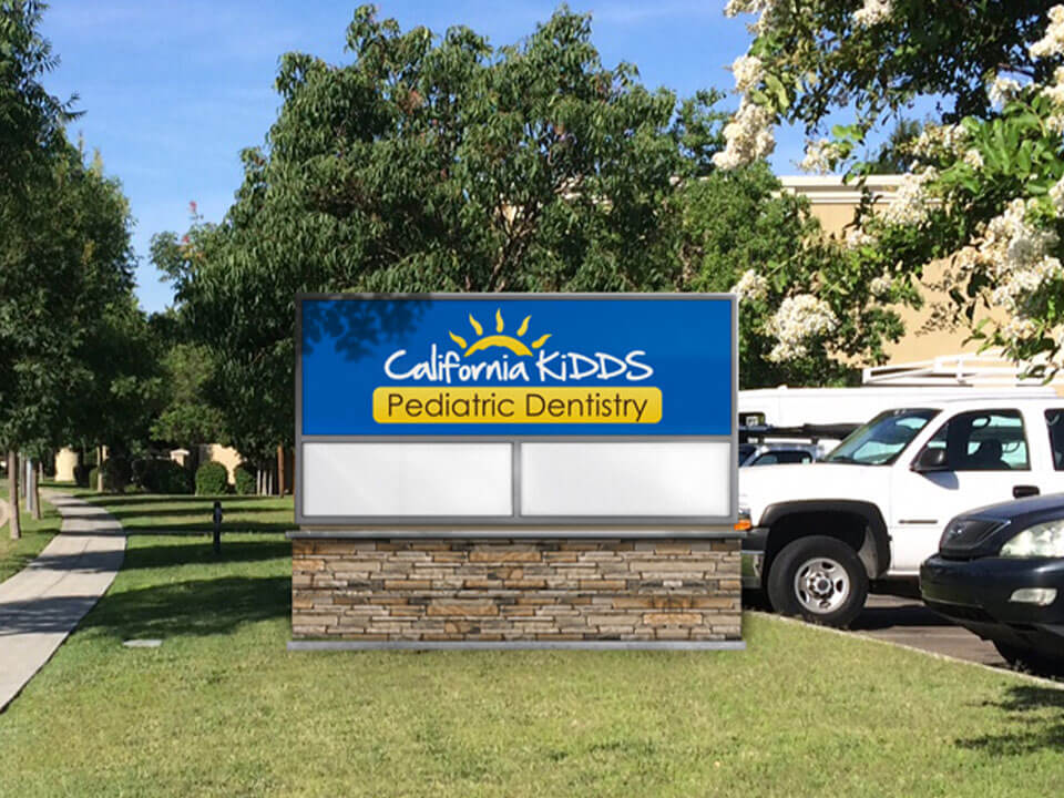 California KiDDS Pediatric Dentistry monument sign