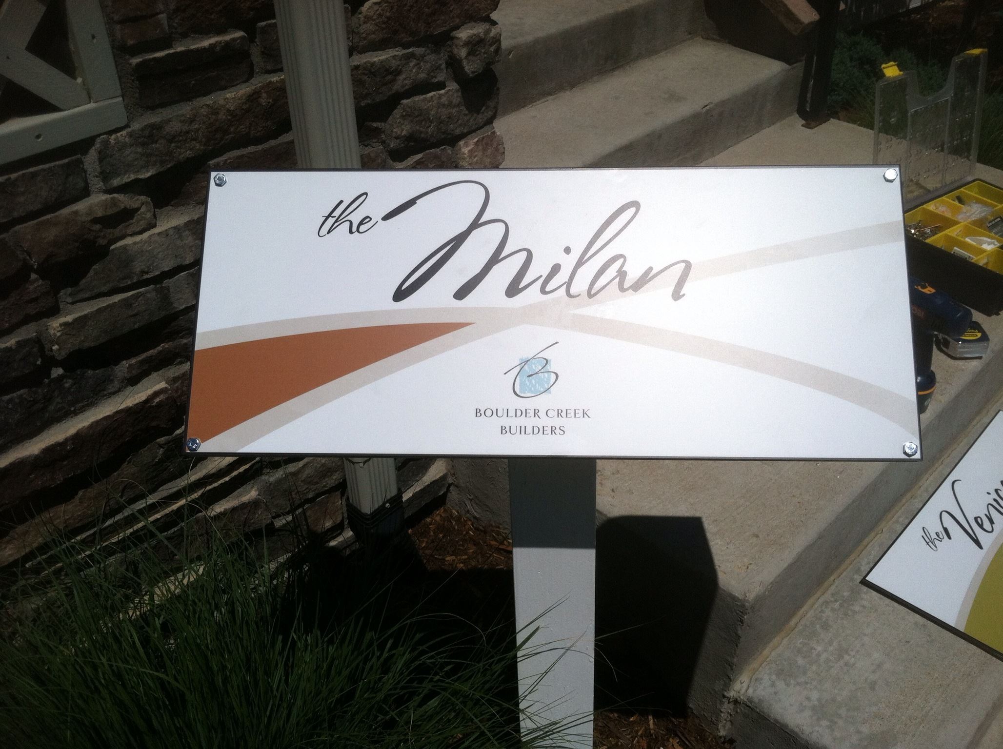 Custom Plaques Recognition Plaques FASTSIGNS®