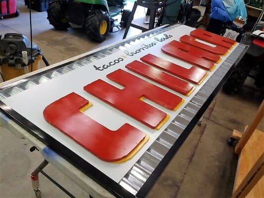 custom 3D restaurant sign